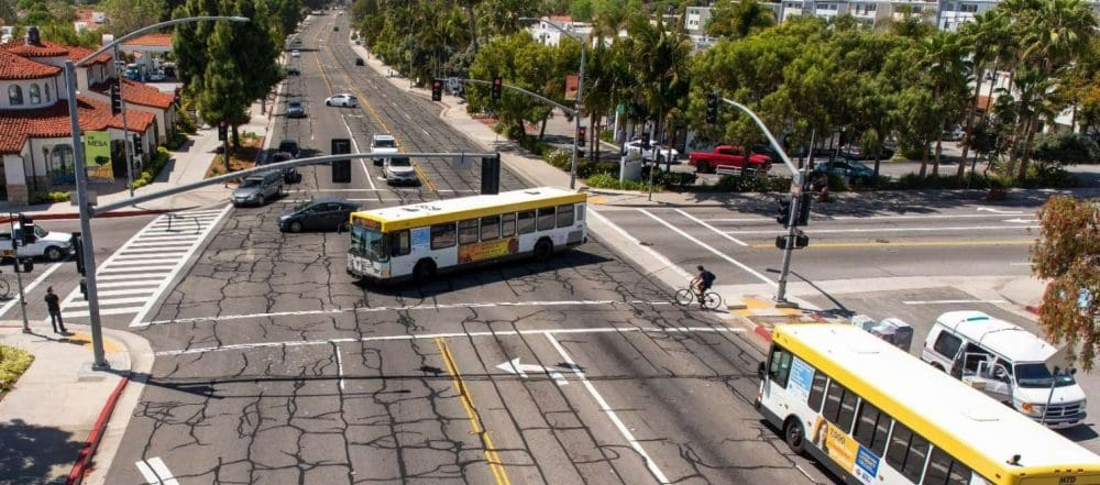 Intersection at Cliff Drive and Meigs Road