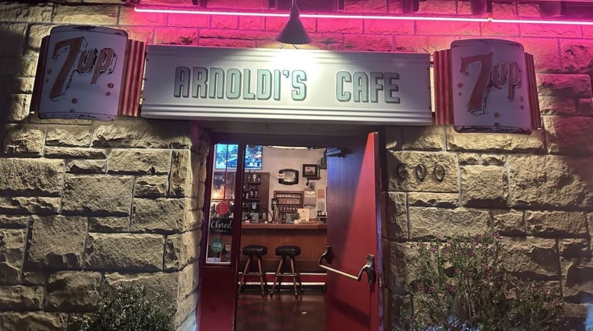 Founded in 1937, Arnoldi’s Cafe has one of the oldest bocce courts in California. Image Source: Yelp