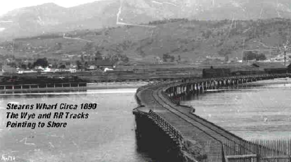 Stearns Wharf circa 1890. John Peck Stearns constructed a 1,450-foot wye on the wharf in 1887 to carry a railroad spur. Image Source: Stearns Wharf Santa Barbara website