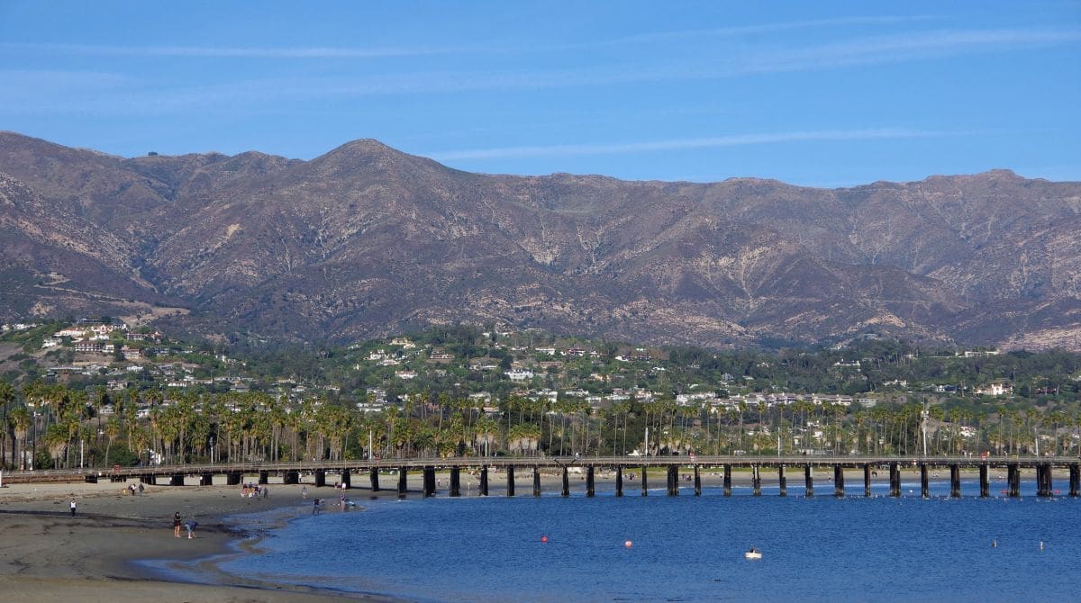 Representational picture of the Santa Barbara coastline. Image Source: Jack N. Mohr/Canva