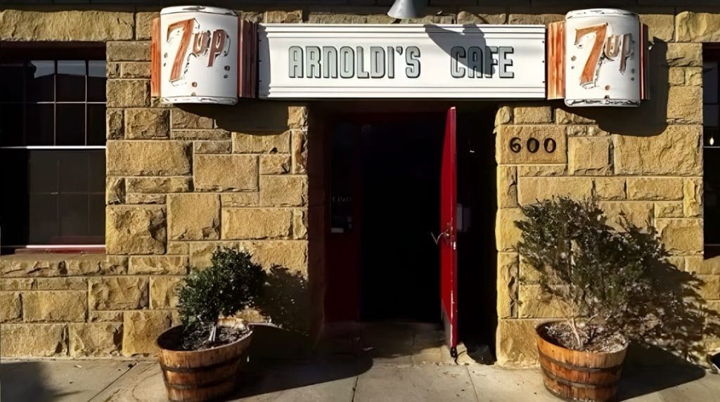Arnoldi's Cafe. Image Source: Instagram/Arnoldi's Cafe