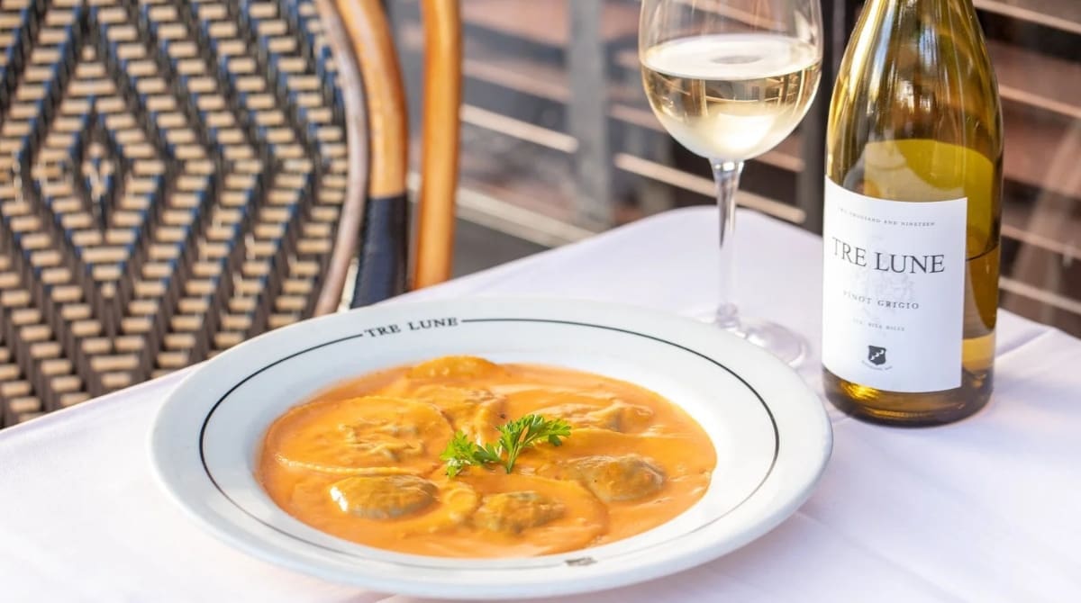 Tre Lune. Image Source: Tre Lune/website