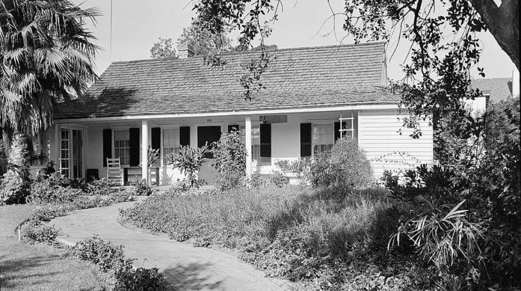 Trussell-Winchester Adobe. Image Source: The Library of Congress