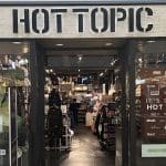 Hot Topic storefront at Weberstown Mall, Stockton. Image Source: TaurusEmerald/Wikimedia Commons