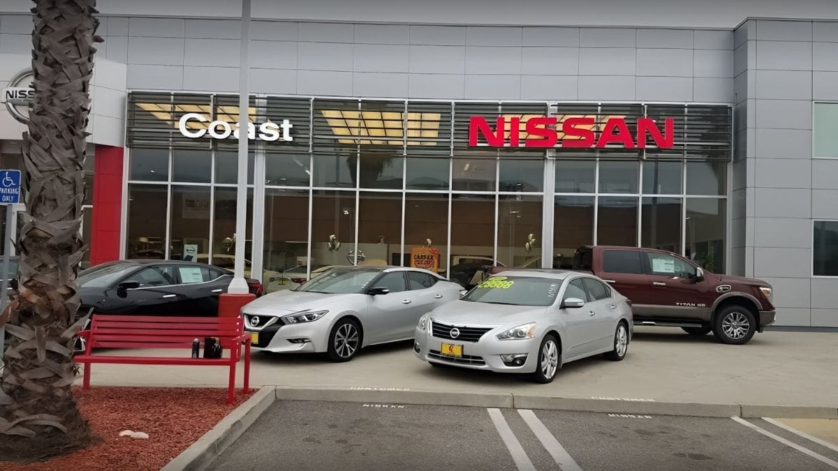 Coast Nissan storefront. Image Source: Coast Nissan/Yelp