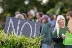 Crowds Pack Events as 191-Home ‘Farm’ Proposal on Carpinteria Bluffs Continues Debate Over Housing and Open Space