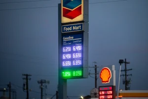 California has 6 weeks of gas supply. After that, it gets expensive