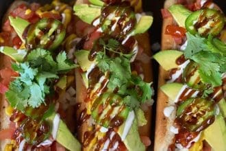 Dave’s Dogs has expanded in the Central Coast and opened its second location in Ventura. Image Source: Dave’s Dogs/Instagram